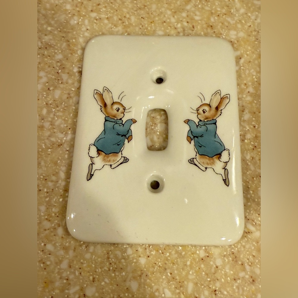 Vintage Wedgewood Ceramic Beatrix Potter Light Switch Cover Rabbit Design